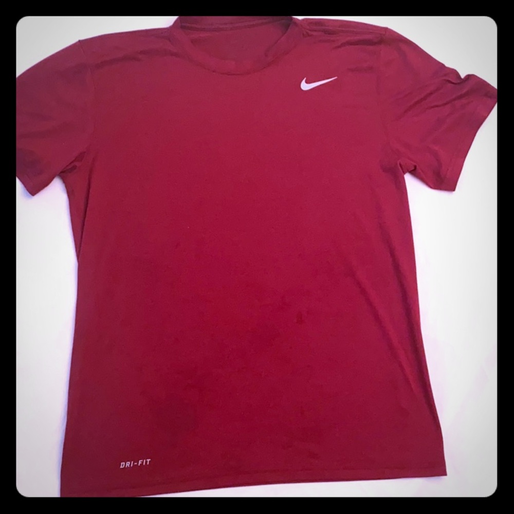Maroon/Crimson Nike dri fit short sleeved t-shirt